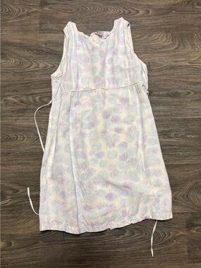 Adorable XL Pastel Floral Sleeveless Maternity Dress